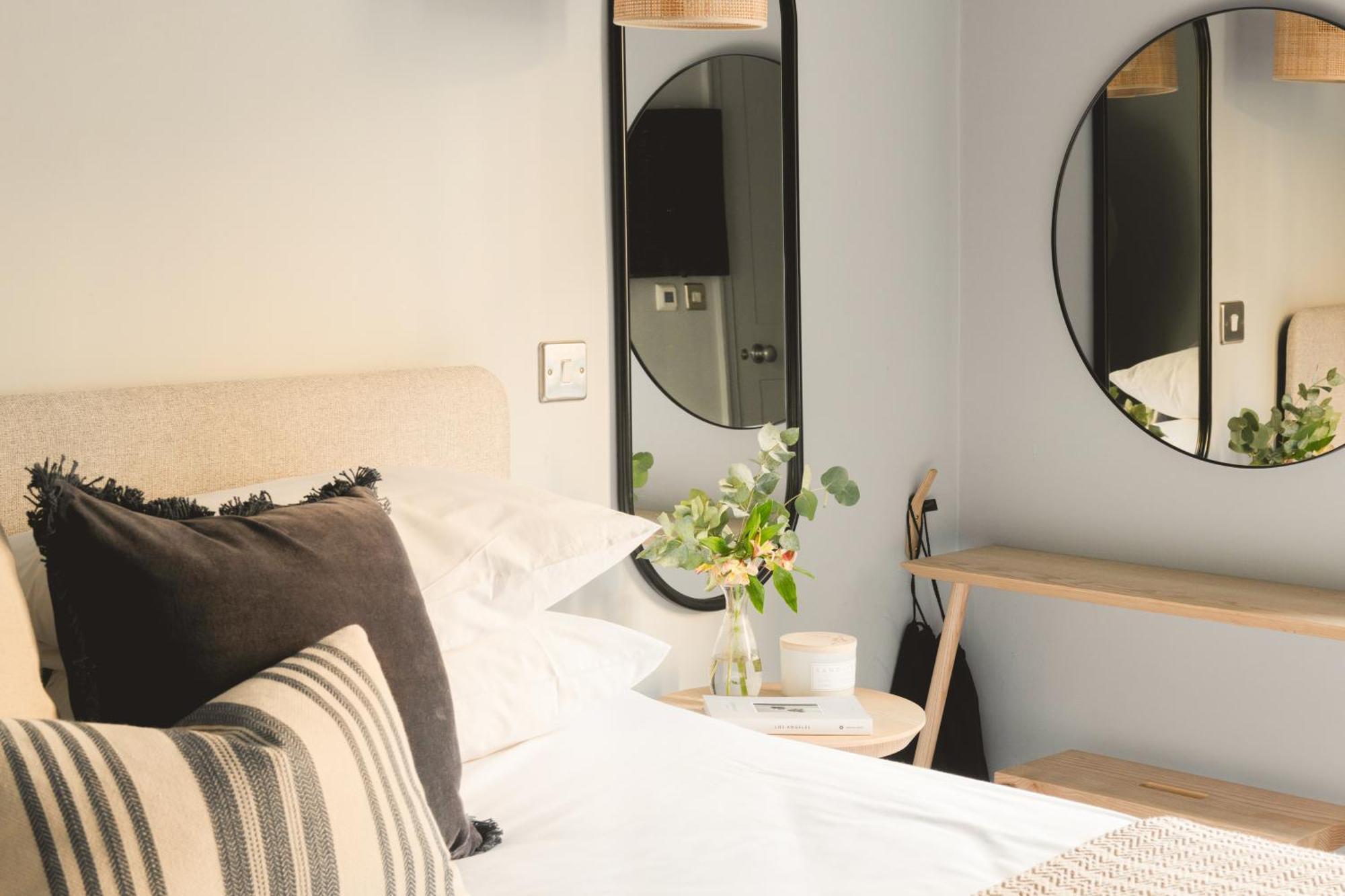 St Catherine'S Hospital - Curated Property Bath Bagian luar foto