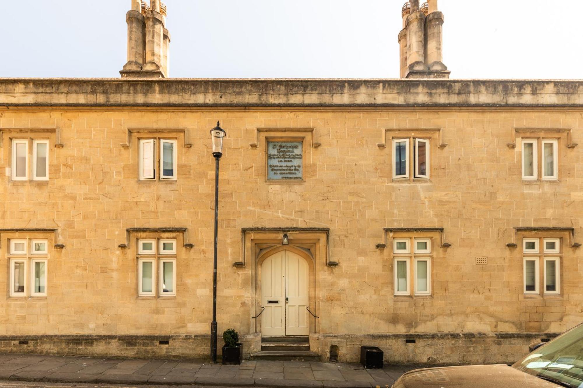 St Catherine'S Hospital - Curated Property Bath Bagian luar foto